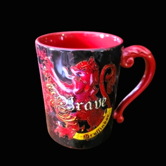 Harry Potter Gryffindor  Red and Black Brave Cup Mug - Picture 1 of 5